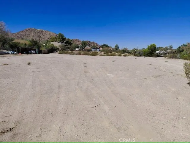 9268 Mesa, Lucerne Valley, California 92356 — photo 5