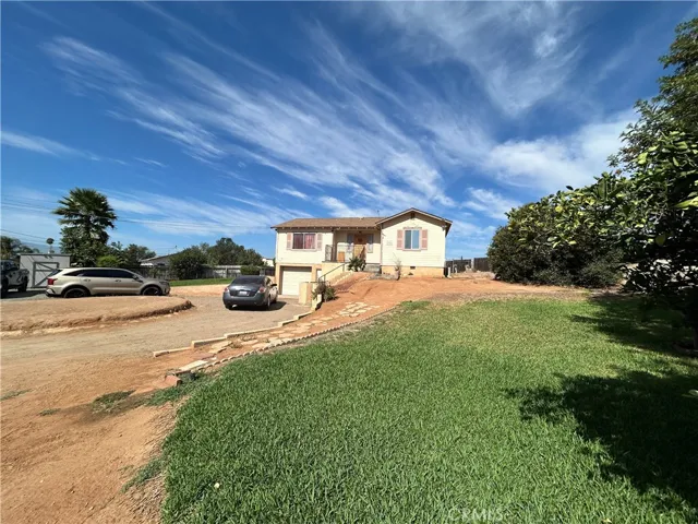 10351 Wells Avenue, Riverside, California 92505 — photo 4