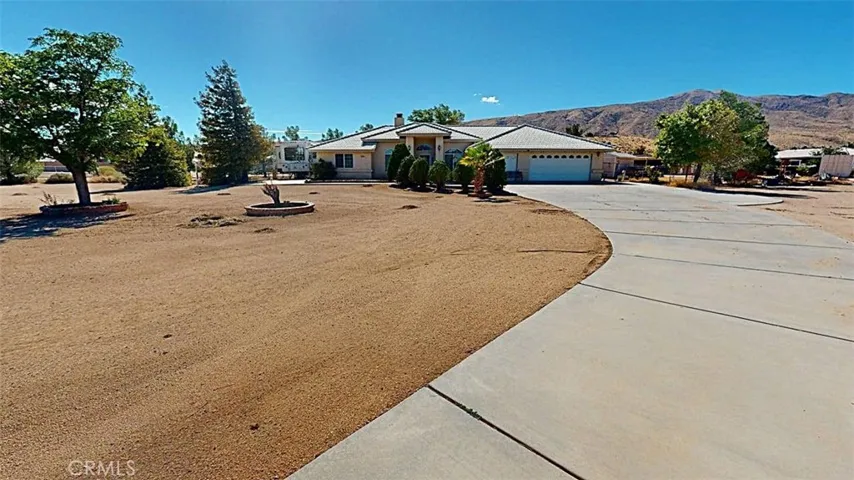 21723 Hercules Street, Apple Valley, California 92308 — photo 4