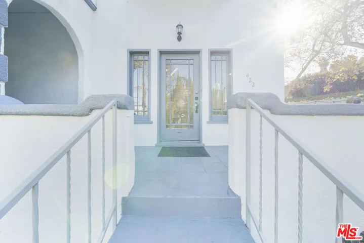 424 N Reno Street 424, Los Angeles, California 90026 — photo 4
