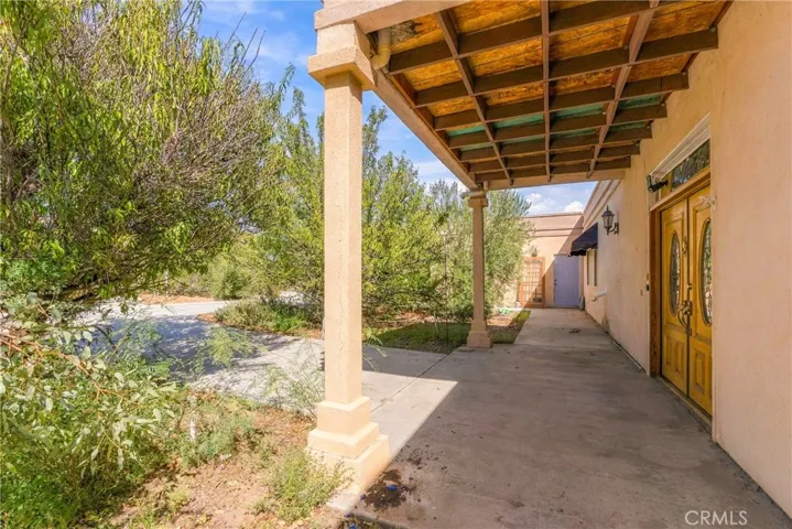 20057 Rancherias, Apple Valley, California 92307 — photo 5