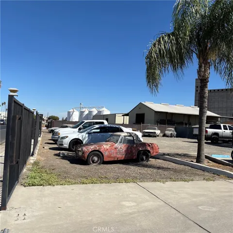 lot w/cars