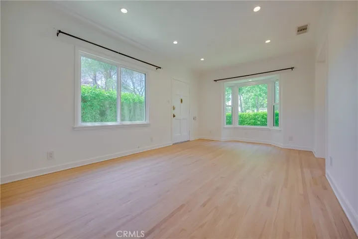 1040 Havenhurst Drive B, Los Angeles, California 90046 — photo 4