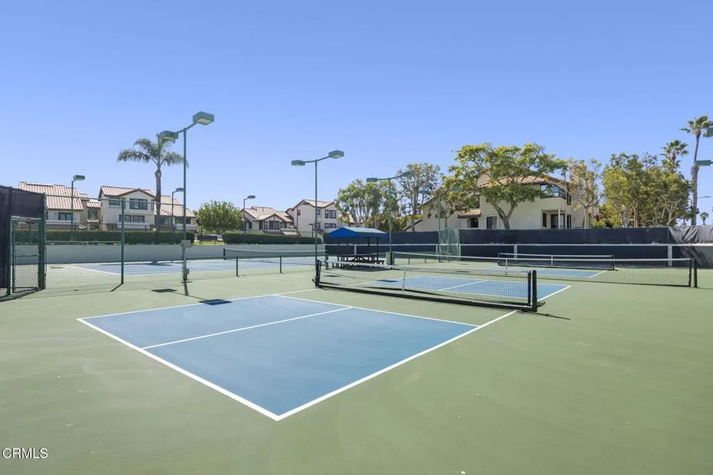 60-web-or-mls-SeaoroStudios-Mart138