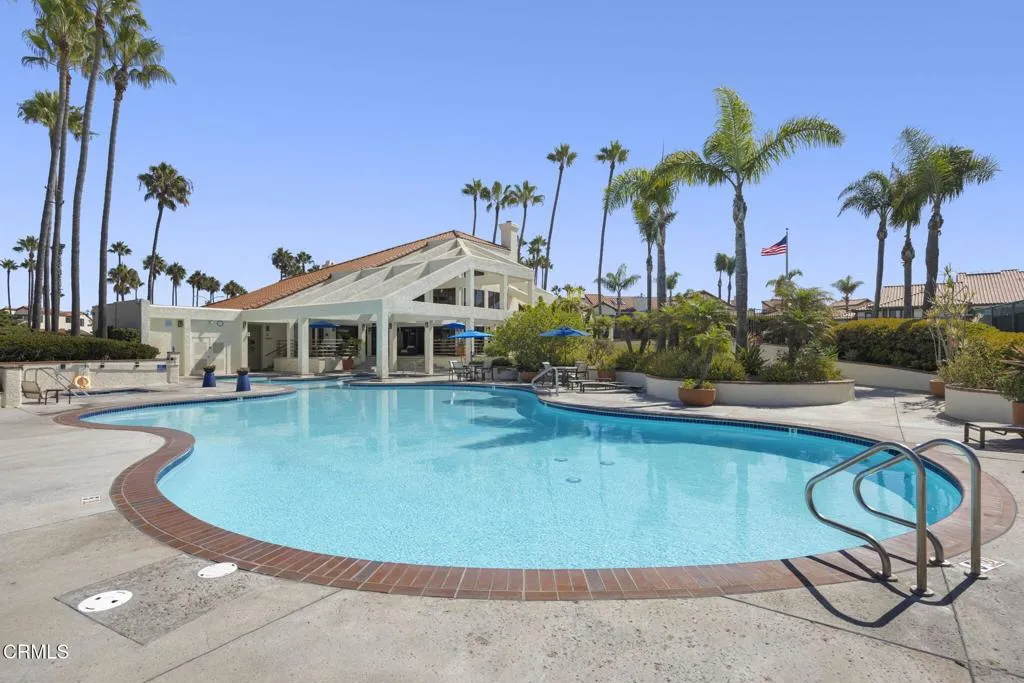 52-web-or-mls-SeaoroStudios-Mart134