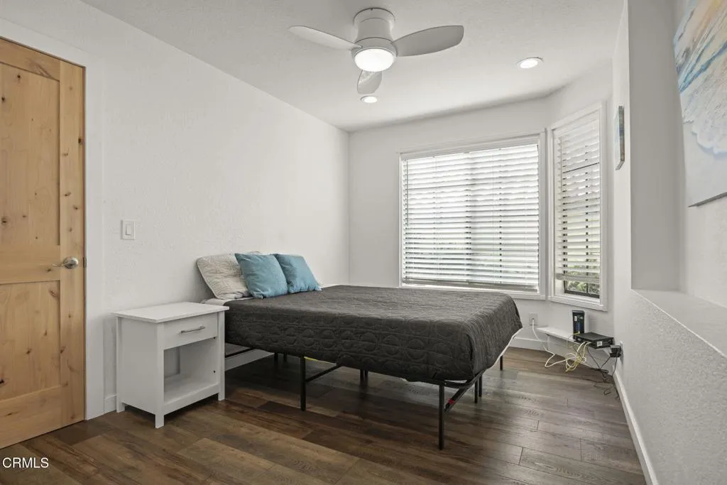 44-web-or-mls-SeaoroStudios-Mart18