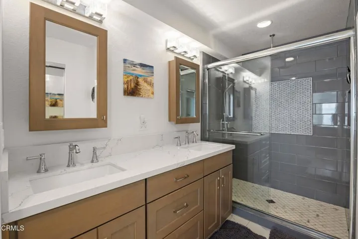40-web-or-mls-SeaoroStudios-Mart93