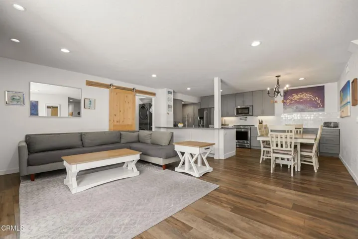 16-web-or-mls-SeaoroStudios-Mart36