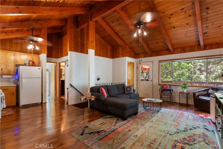 24948 Faulhorn Drive, Crestline, California 92325 — photo 4