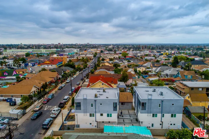 1623 S New Hampshire Avenue, Los Angeles, California 90006 — photo 4