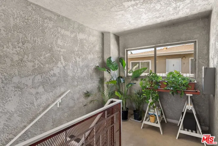 Upstairs Landing (Exterior)