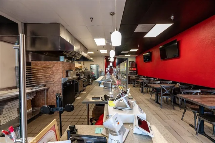 1477 E Foothill Blvd, Upland, California 91786 — photo 5