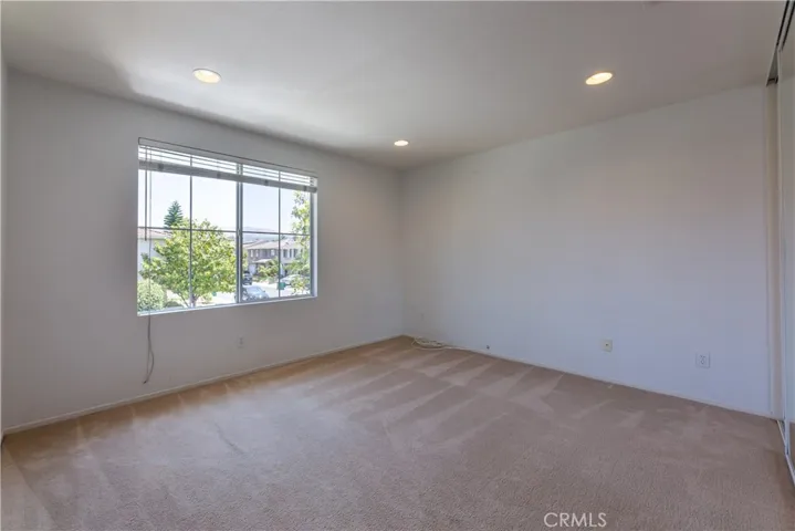 bedroom up