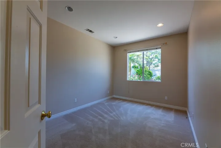 another bedroom up