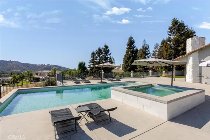 13582 Oak Hill Court, Yucaipa, California 92399 — photo 4