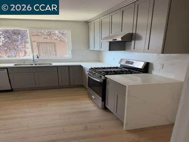 4809 Walnut St, Oakland, California 94619 — photo 4