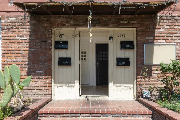 915 E 23rd Street, Los Angeles, California 90011 — photo 5