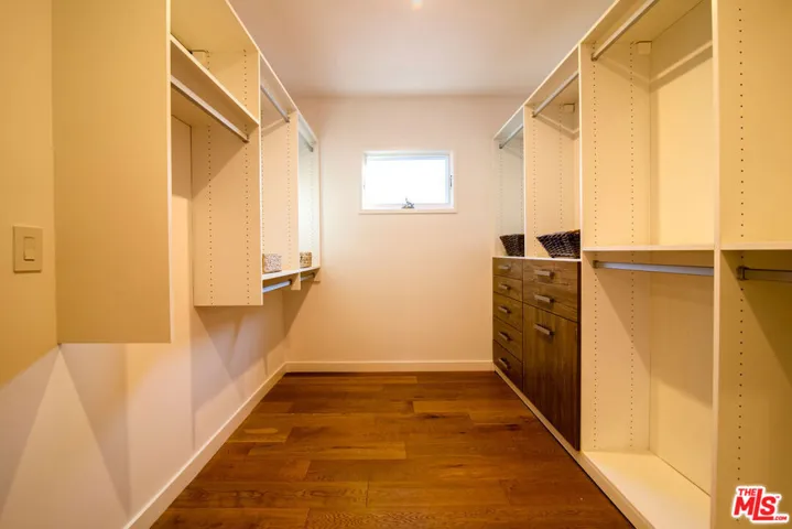 1015 Figueroa Terrace 22, Los Angeles, California 90012 — photo 5