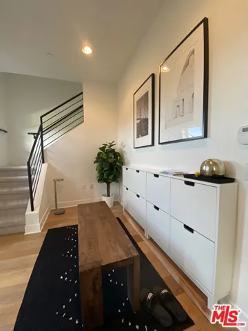 2753 Waverly Drive 801, Los Angeles, California 90039 — photo 5