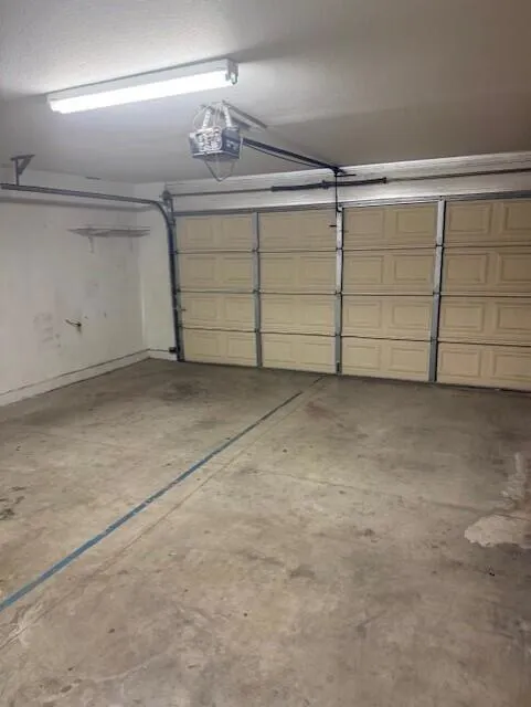 Garage Garage