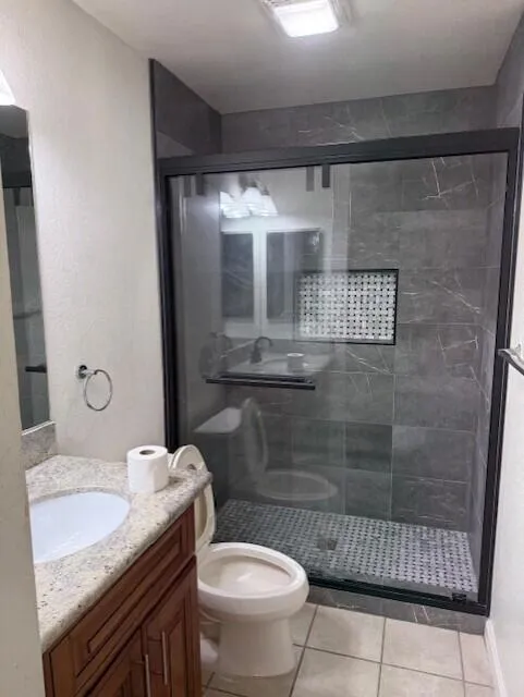 2nd Bath room 2nd Bath room