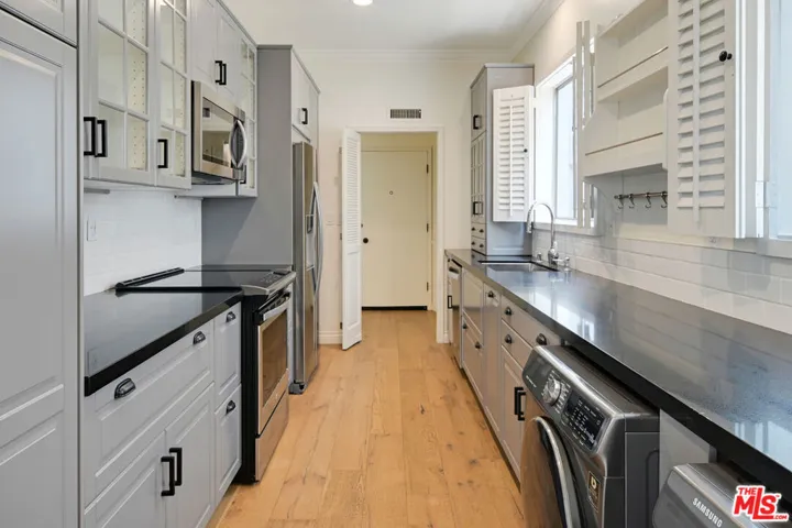 Kitchen/ In-Unit Laundry