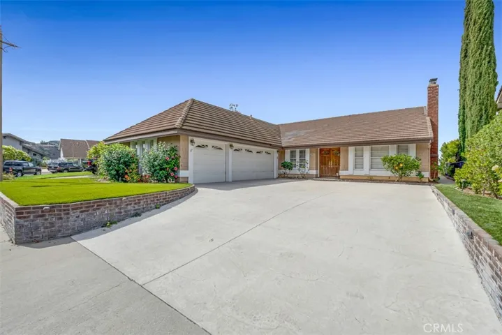 551 S Paseo Lucero, Anaheim, California 92807 — photo 5