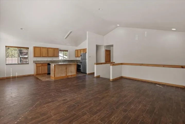 008_Living Room
