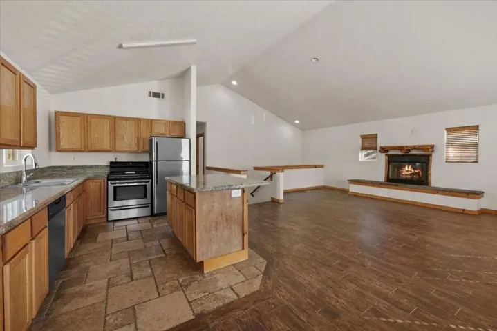 005_Upstairs Open Floor Plan