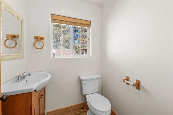 013_Half Bath