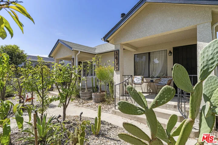 3440 Garden Avenue, Los Angeles, California 90039 — photo 4