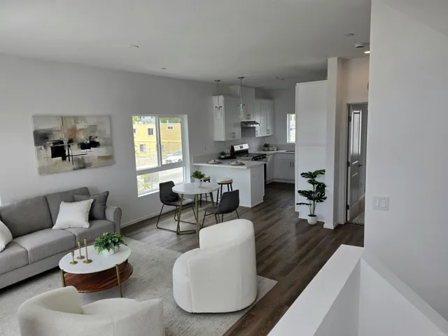 4966 Ocean View Boulevard, San Diego, California 92113 — photo 5