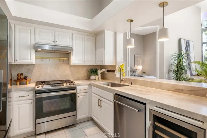 5151 Balboa 303, Encino, California 91316 — photo 5
