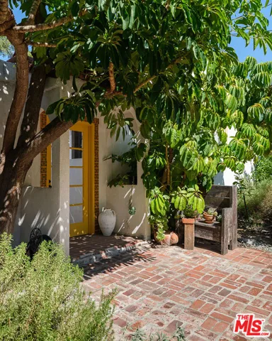 1633 Lemoyne Street, Los Angeles, California 90026 — photo 5