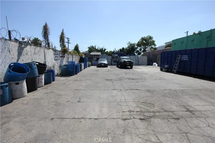 222 E Manchester, Los Angeles, California 90003 — photo 4