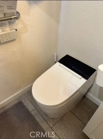 Smart toilet Smart toilet