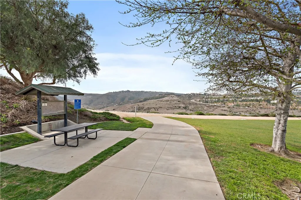 Very Peaceful and Tranquil Setting. Very Peaceful and Tranquil Setting.