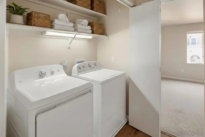 https://zimg.paragon.ice.com/ParagonImages/Property/PA/SDMLS/260004616/31/120/90/efd8c8cc36ef62a1547c6c4a355e77ce/3/fb9be952b051b36c214decd0fee458ab/260004616-2db192cd-9a9a-4e60-a83c-6573acf7d829.JPG