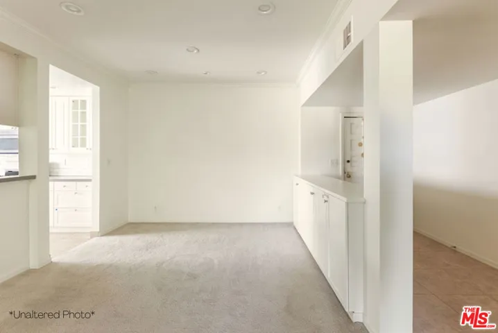 11755 Montana Avenue 208, Los Angeles, California 90049 — photo 4