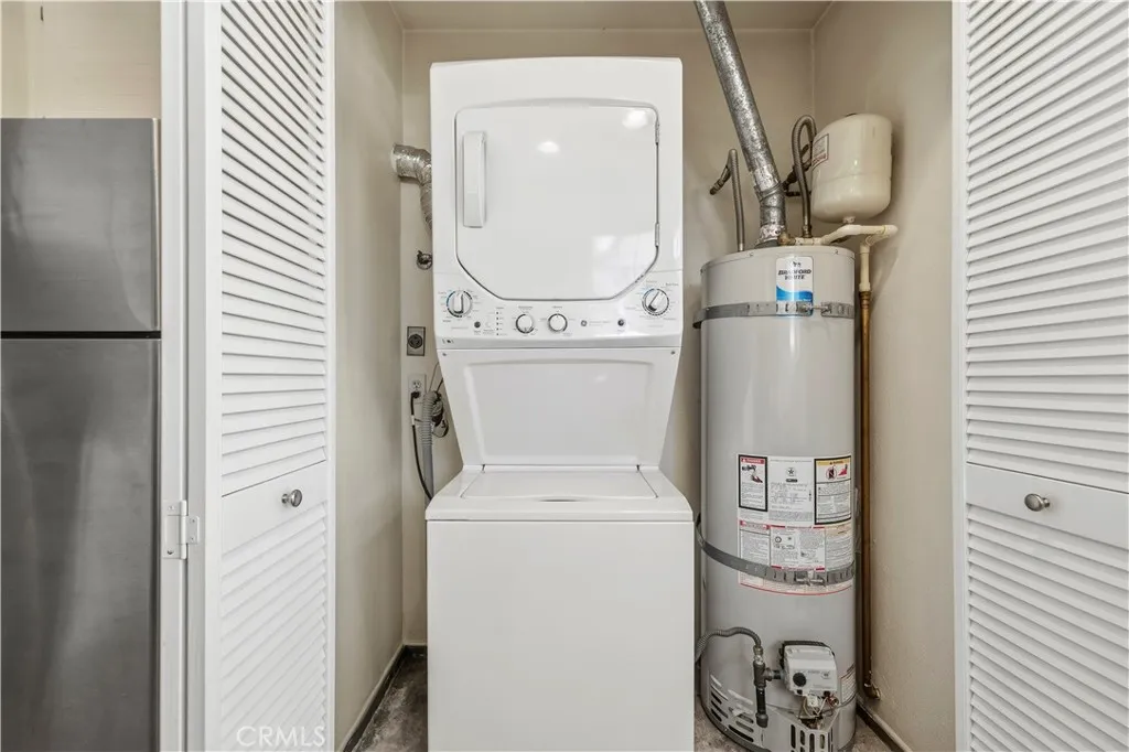 Washer & dryer Washer & dryer