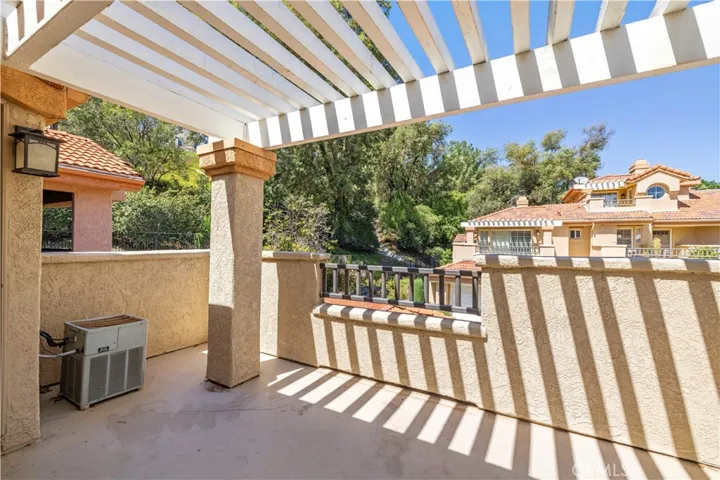 25859 Mcbean 74, Valencia, California 91355 — photo 4