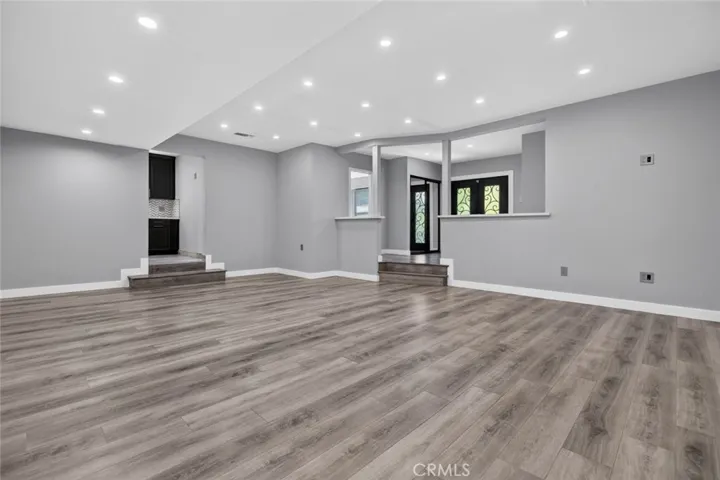 8055 Natick Ave, Panorama City, California 91402 — photo 5