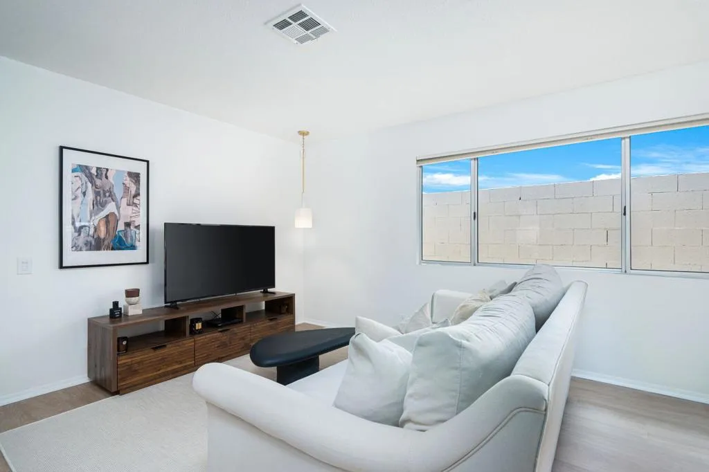 23-web-or-mls-JSMontezuma-23