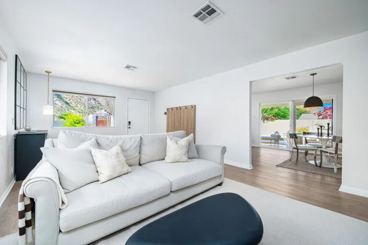 26-web-or-mls-JSMontezuma-26