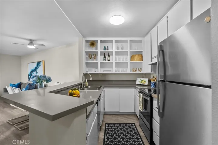 2901 Peninsula, Oxnard, California 93035 — photo 5