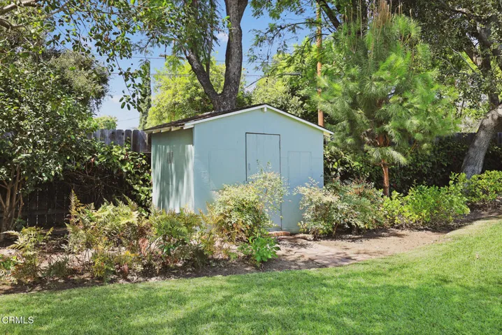 Shed
