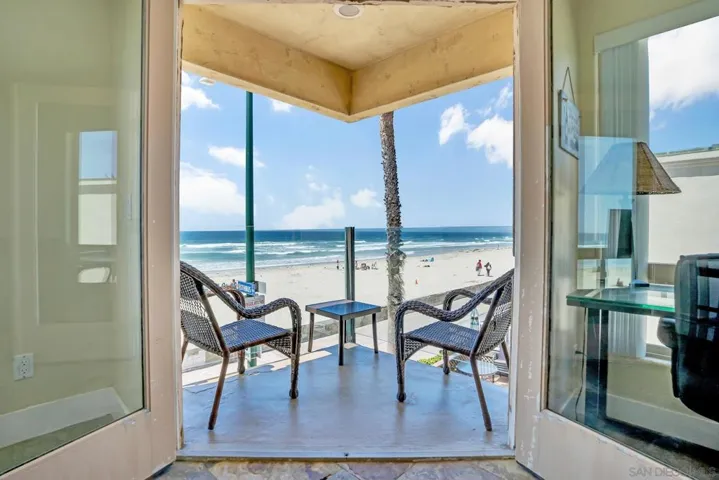 3243 Ocean Front Walk #1, San Diego, California 92109 — photo 5