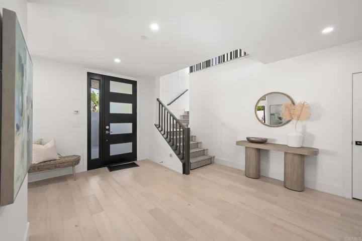 141 W Leucadia Blvd, Encinitas, California 92024 — photo 4