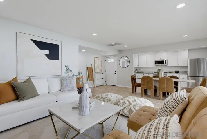 2718 Powhatan Ave., San Diego, California 92117 — photo 4