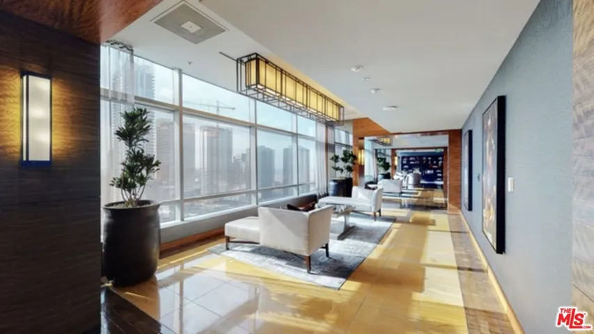 900 W Olympic Boulevard 39f, Los Angeles, California 90015 — photo 4